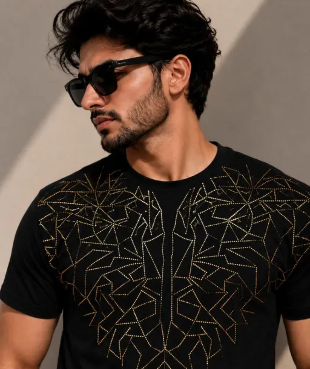 Men’s Premium Geometric Crystal Metalic Print T-Shirt – Luxury Casual Streetwear