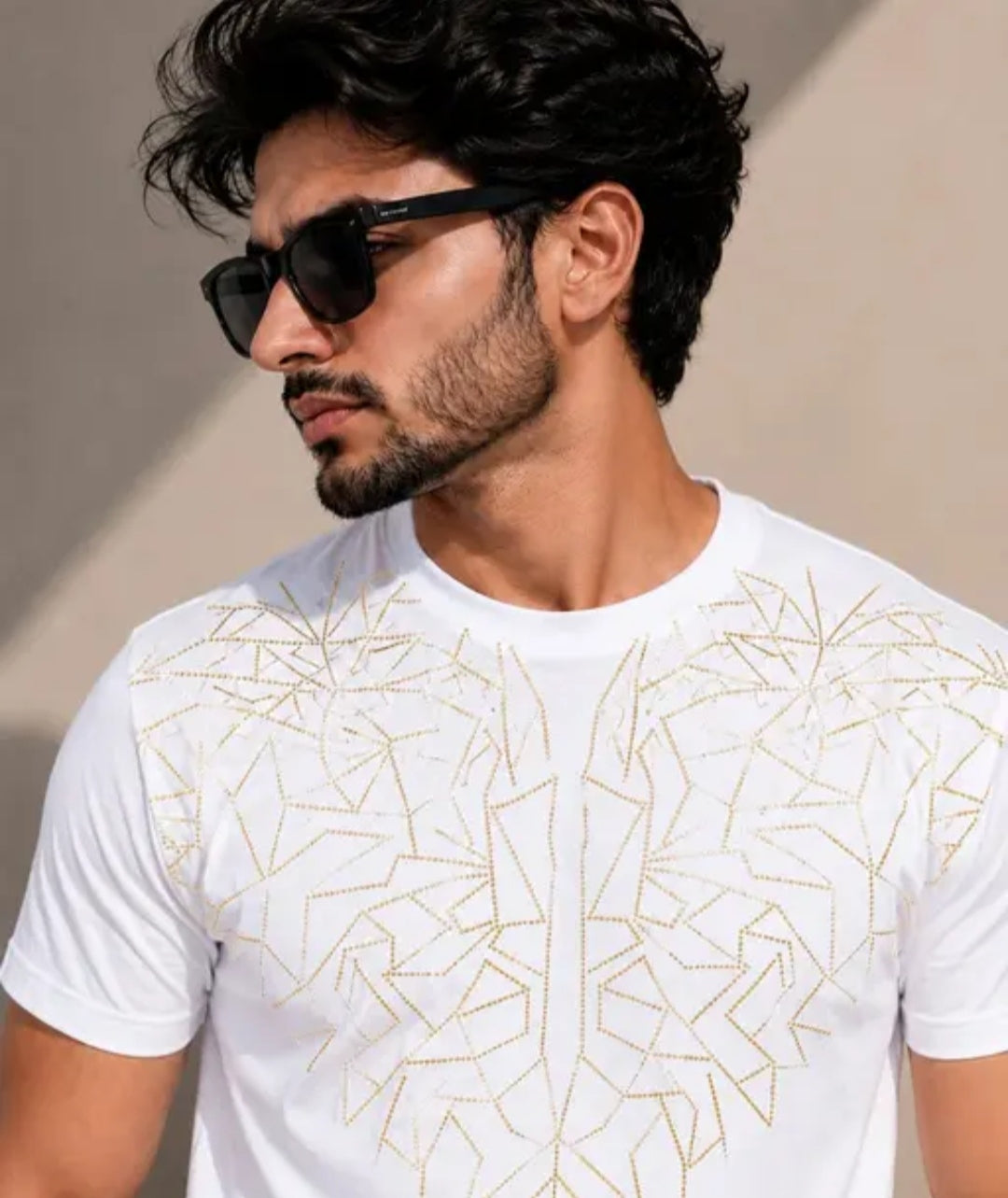 Men’s Premium Geometric Crystal Metalic Print T-Shirt – Luxury Casual Streetwear